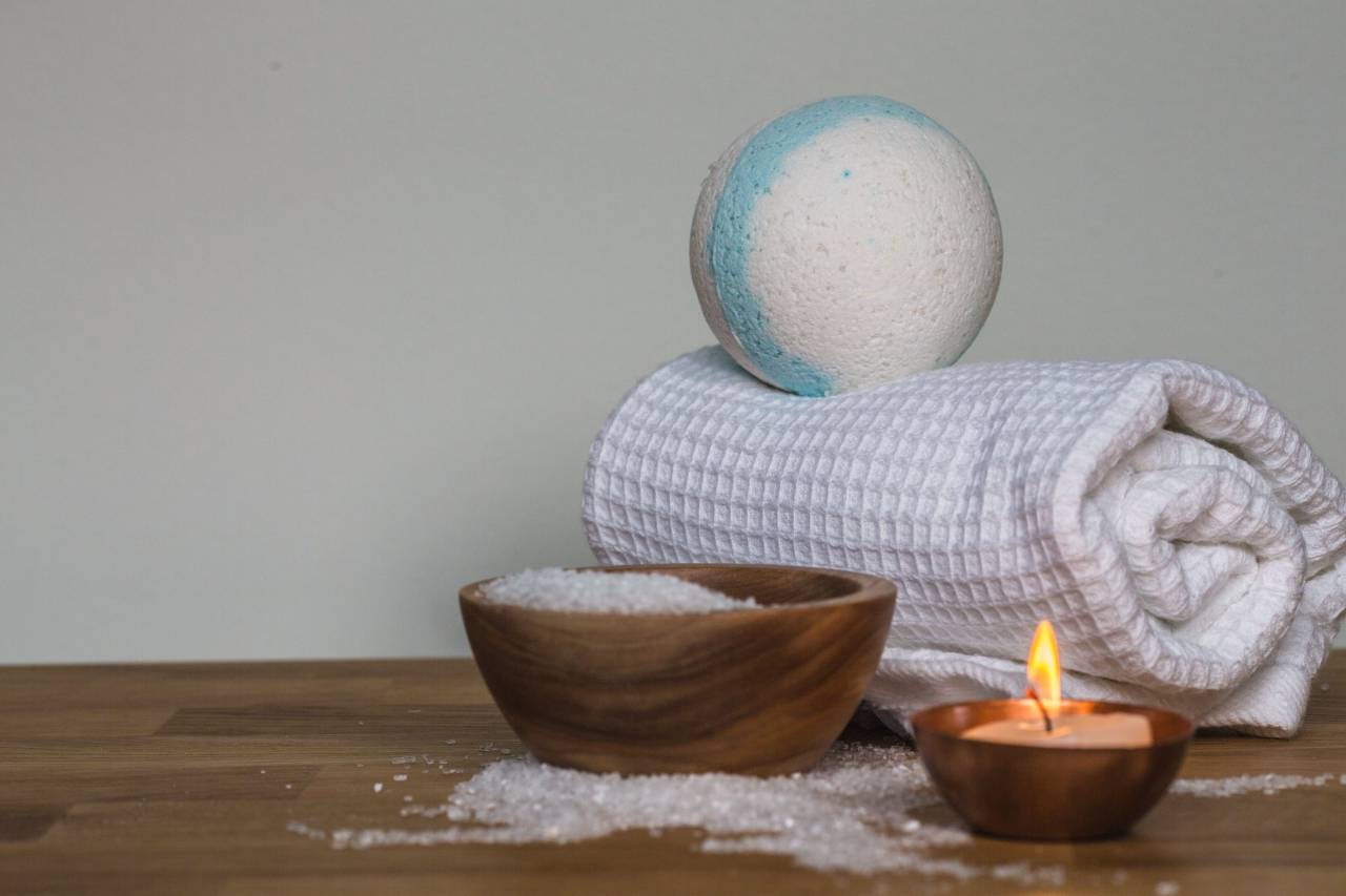 candle, cloth, ball, styro foam, pestle
, 