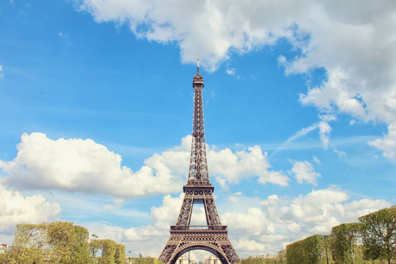 🥇 Image of eiffel tower paris france holiday vacation tourism blue sky ...