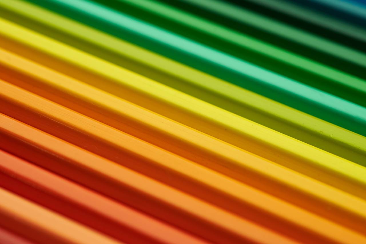 pencils, crayons, art, creative, colors, colours, drawing, background, artist, palette, colorful, abstract, detail, close up
, 