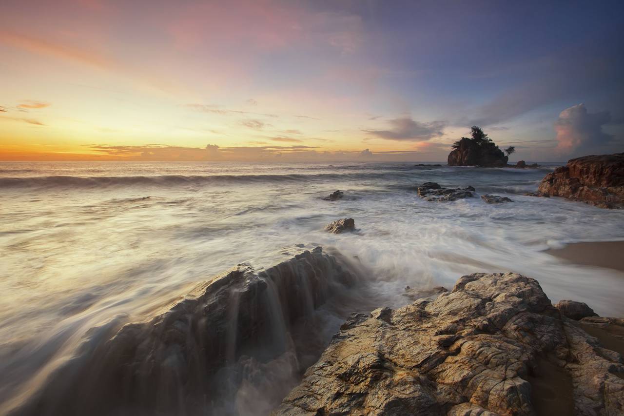 mar, océano, chapoteo, ondulaciones, rock, formación, paisaje, naturaleza, olas, aventuras, viajes, cielo, nubes,