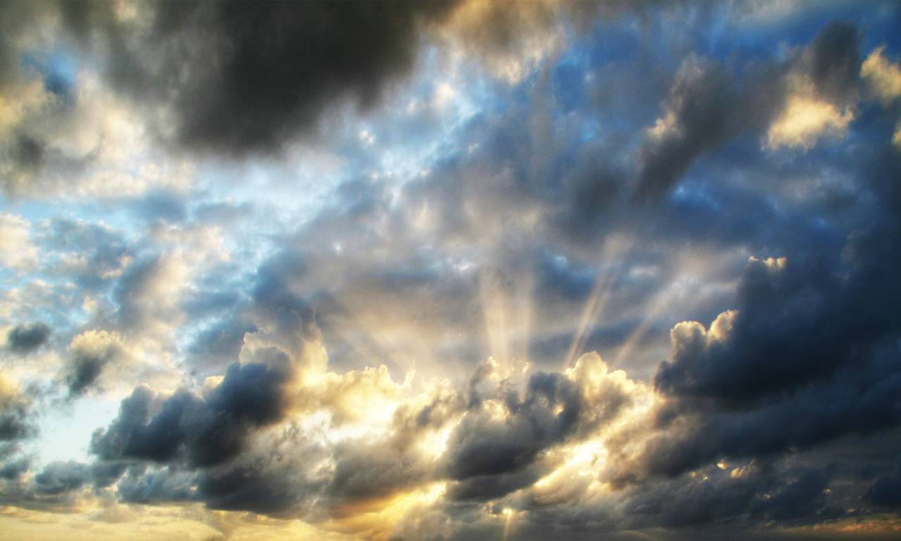 amazing;sky,nature,cloud,sky,sunset,blue,weather,dusk,outdoors,backgrounds,sun,stratosphere,heaven,day,beauty in nature,summer,sunlight,overcast,cumulus cloud,space,climate,yellow,dramatic sky,bright,season,dawn, 
