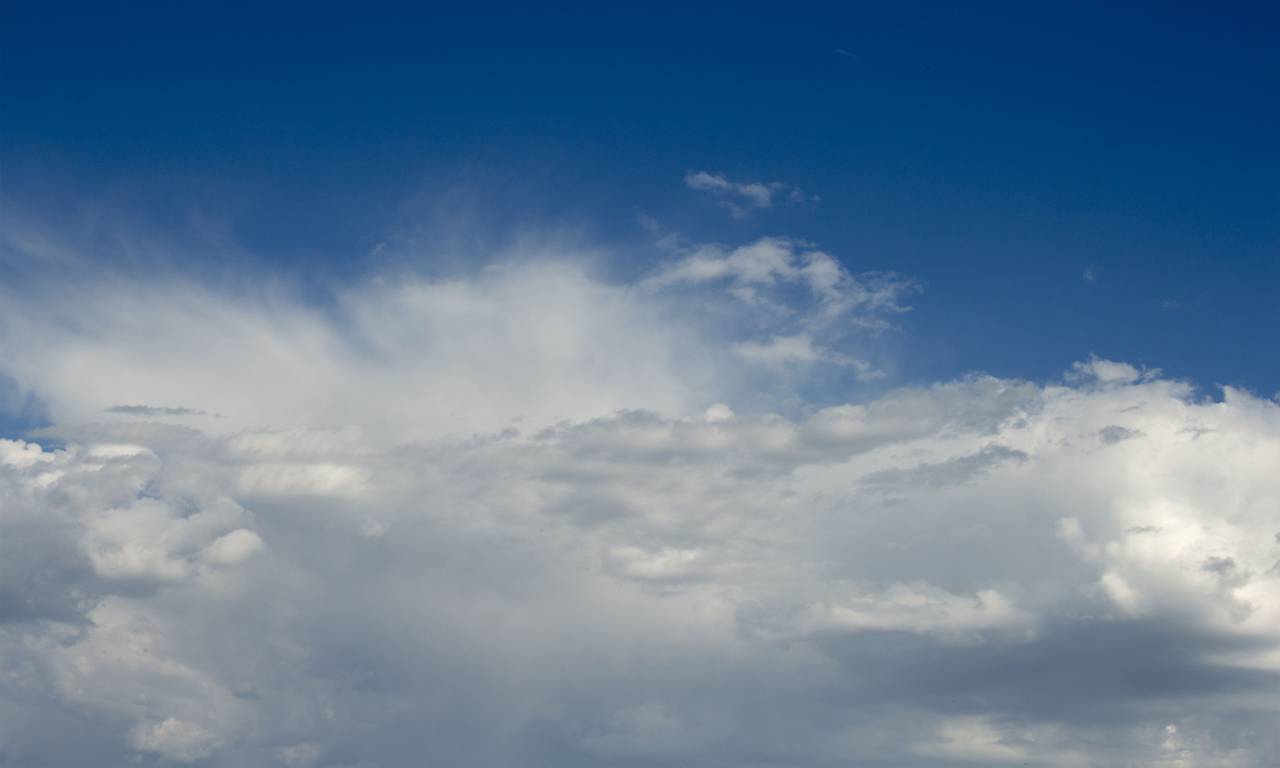 amazing;sky,blue,nature,day,weather,cloud,sky,space,backgrounds,stratosphere,summer,outdoors,heaven,cumulus cloud,climate,overcast,meteorology,fluffy,beauty in nature,bright,clear sky,sunlight,sun, 