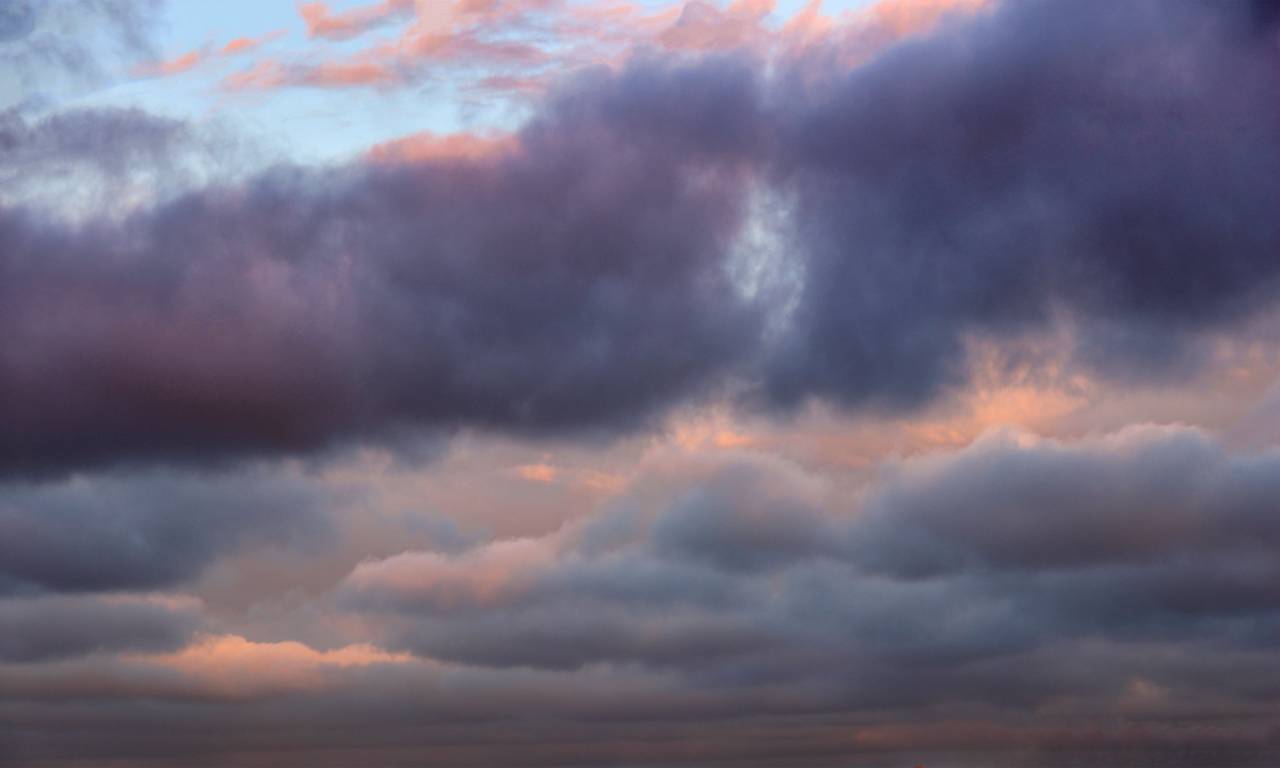 asombroso;cielo,naturaleza,puesta de sol,nube,cielo,clima,anochecer,al aire libre,nublado,azul,fondos,estratosfera,belleza en la naturaleza,sol,día,luz solar,cielo,verano,cielo dramático,cumulus cloud,clima,espacio, amanecer,amarillo,paisaje,