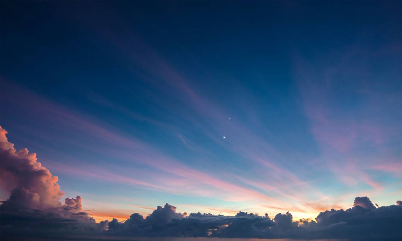 amazing;sky,nature,sunset,blue,cloud,sky,dusk,weather,backgrounds,space,beauty in nature,outdoors,sun,summer,stratosphere,day,heaven,sunlight,night,dawn,sunrise, 