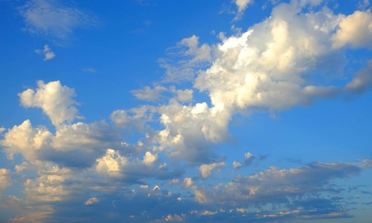 asombroso;cielo,naturaleza,azul,nube,cielo,verano,clima,al aire libre,día,fondos,cielo,nube cúmulo,estratosfera,clima,belleza en la naturaleza,nublado,luz solar,espacio,sol,atardecer,esponjoso,meteorología,brillante ,amarillo,