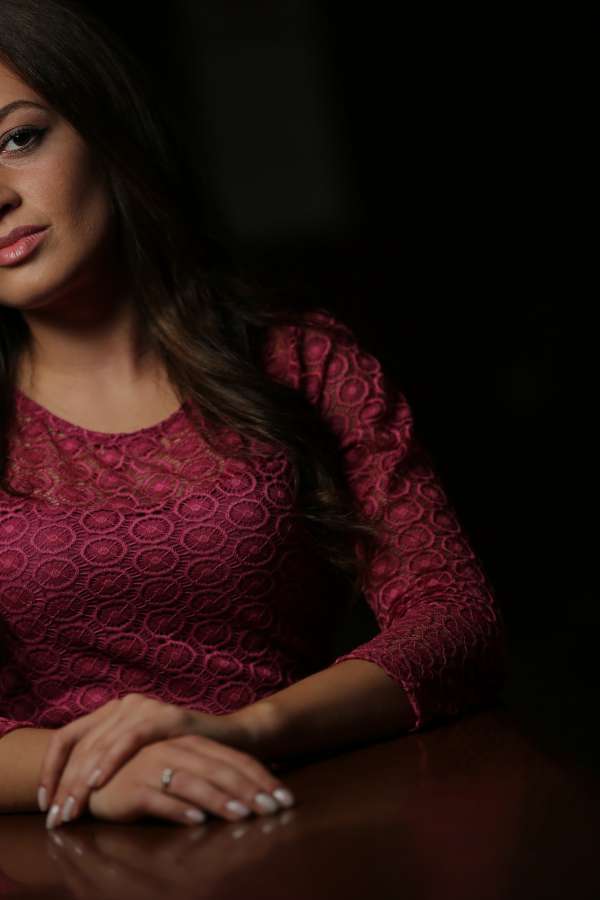 gorgeous, young woman, darkness, photo 