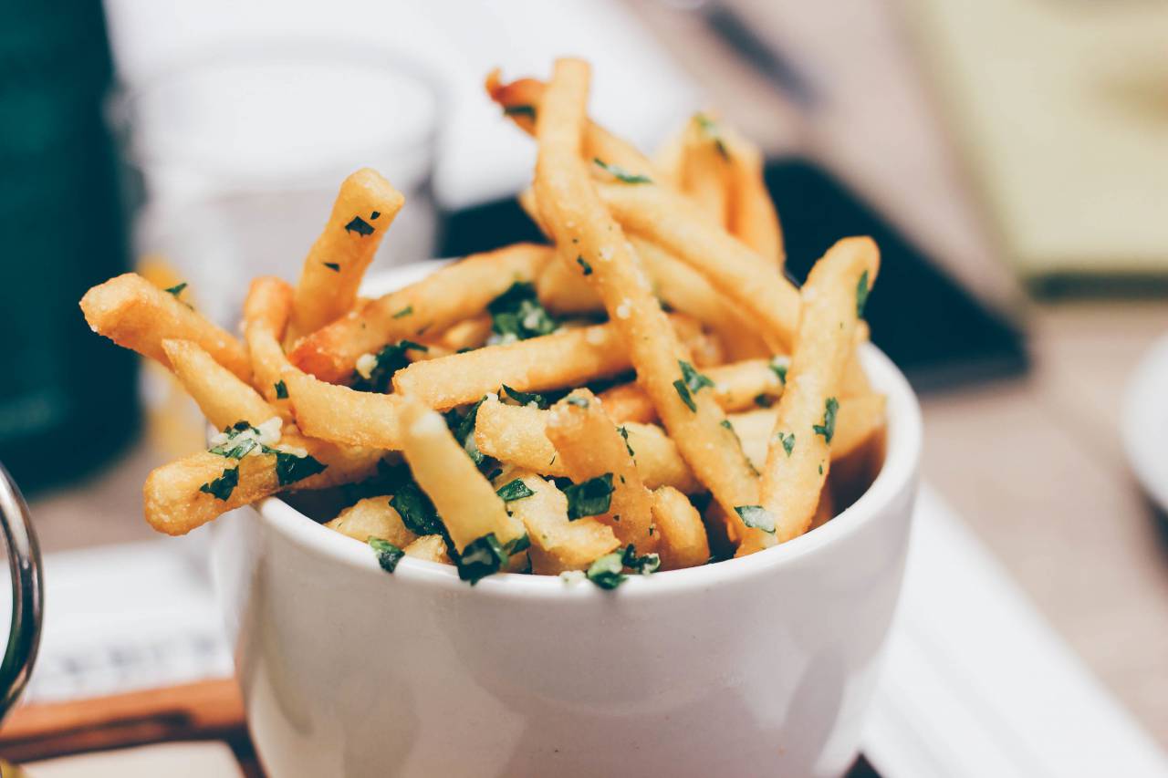 food, eat, gourmet, fries, garnish, white, bowl, still, bokeh
, 
