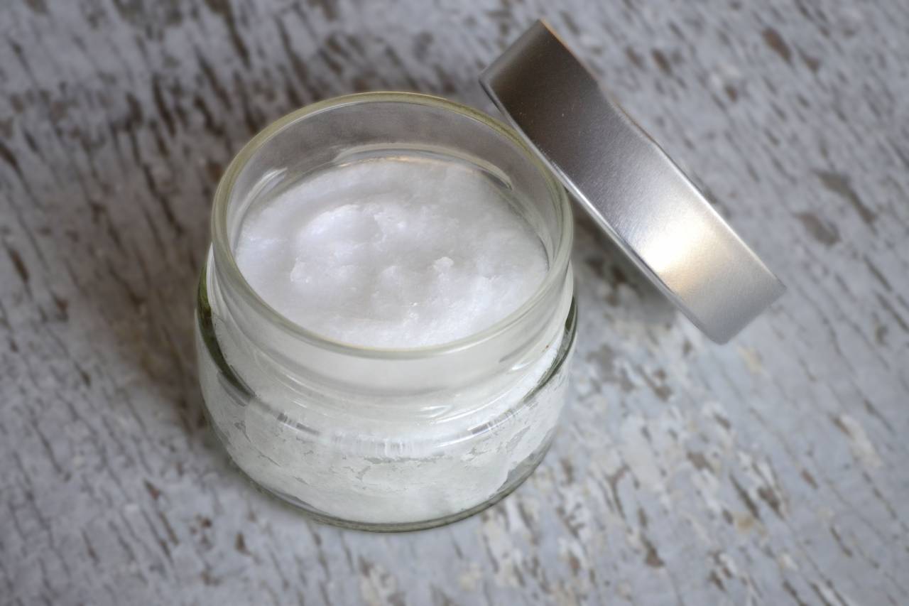 aceite, coco, saludable, tarro, orgánico, blanco, natural, comida, ingrediente, cosmético, fresco, bienestar, vegetariano, tropical, sabroso, spa, tratamiento, cuerpo, cuchara, nutrición, vitamina, exótico, aromaterapia, alternativa, dieta,