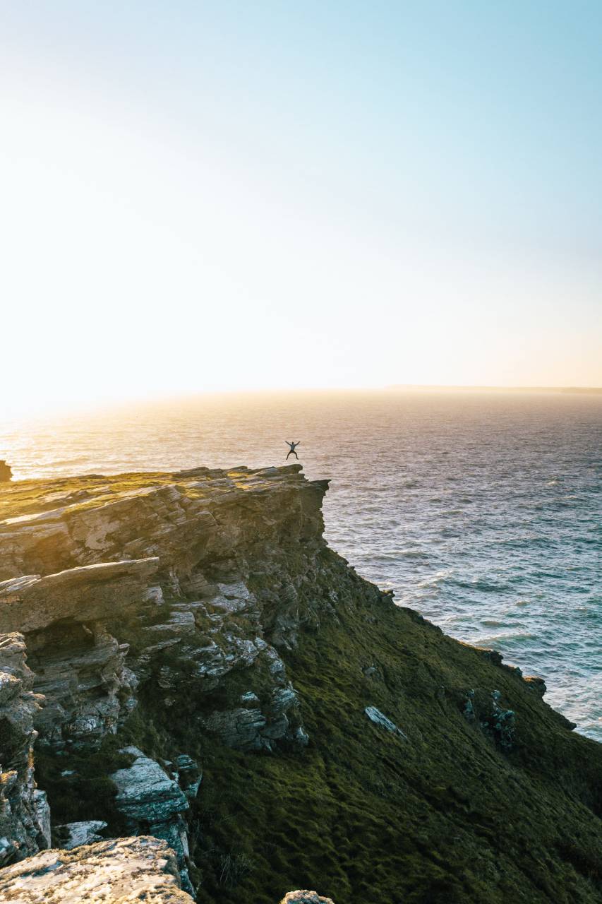 sea, ocean, water, waves, nature, rocks, blue, sky, clouds, coast, shore, beach, sand, travel, summer, highland, hill, rocks, landscape, cliff, people, jump
, 