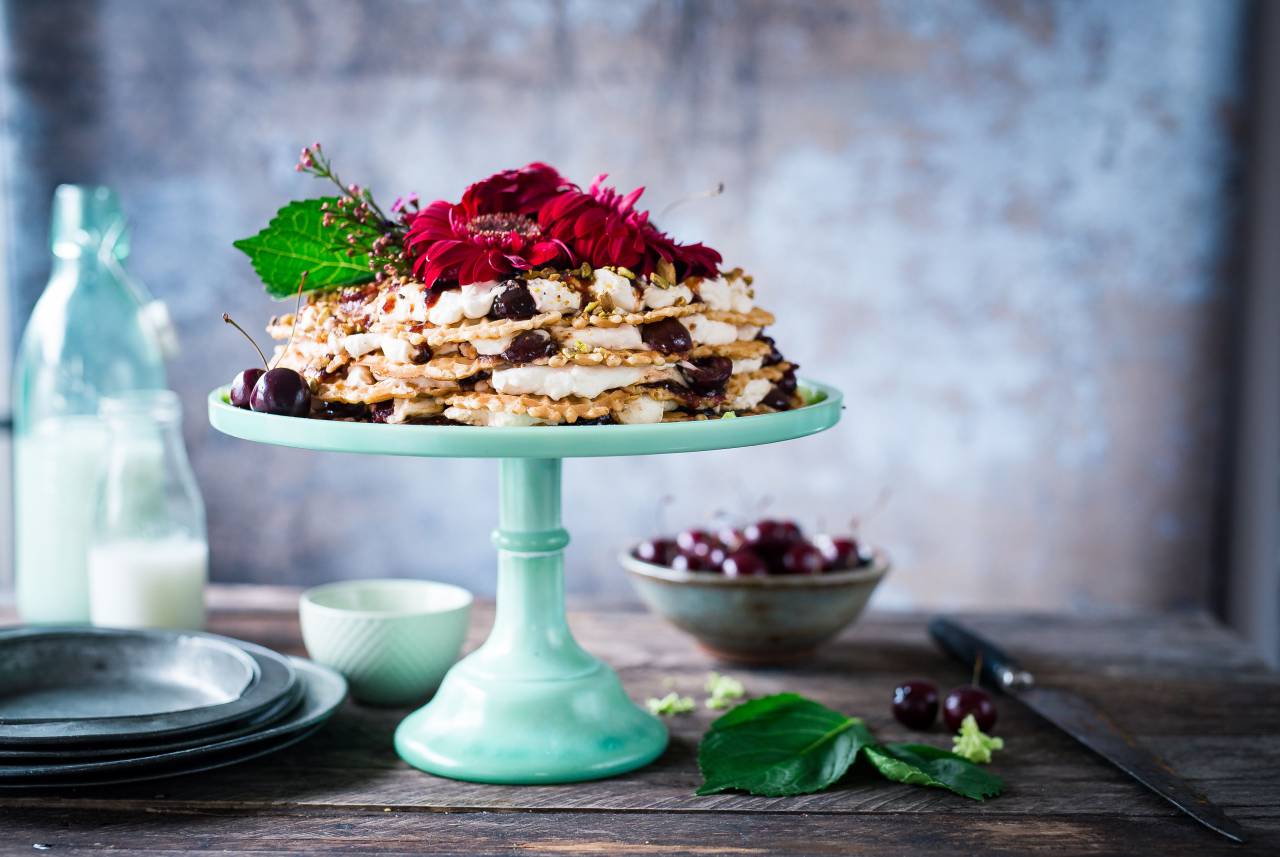 cake, dessert, fruits, peanuts, cream, pie, sweet
, 