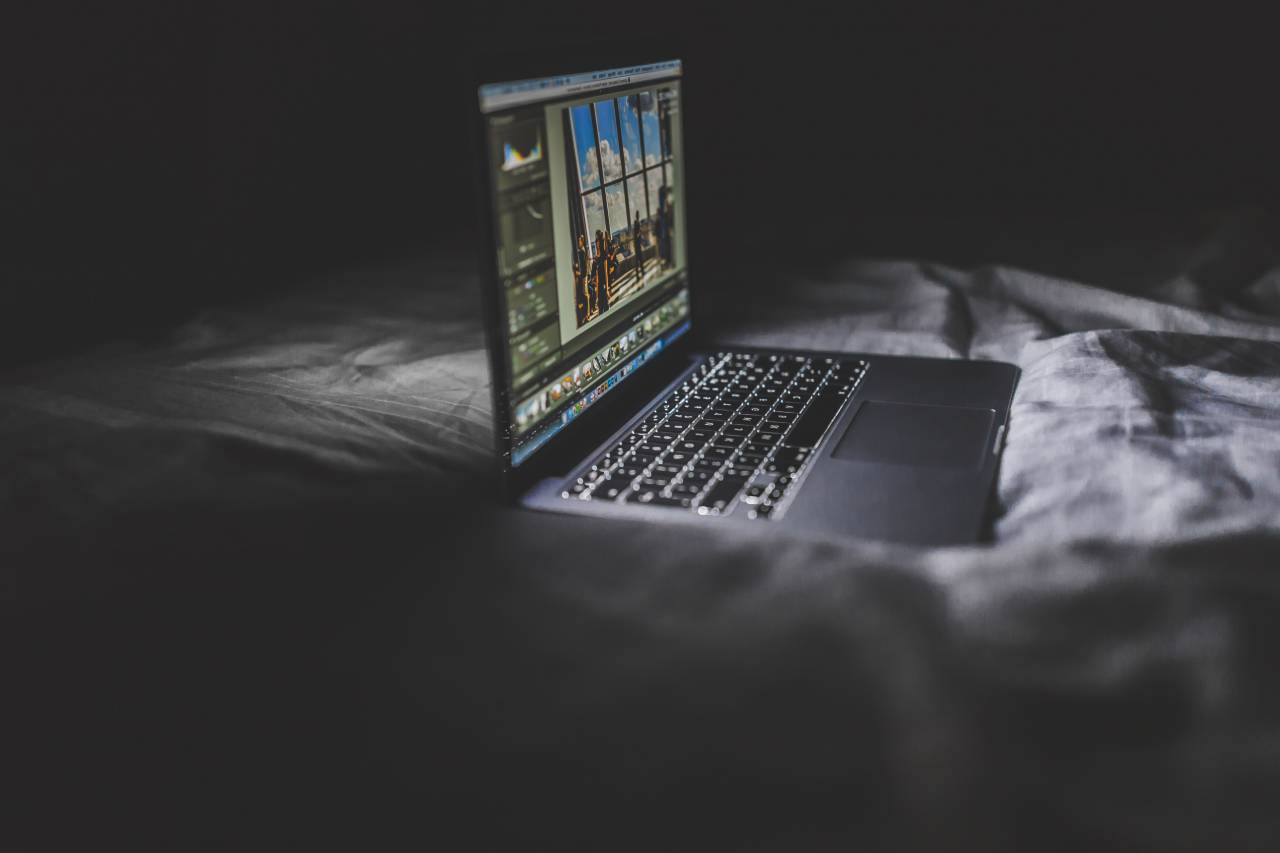 macbook, laptop, computer, bed sheets, technology, photoshop, working, editing, night, d ark
, 