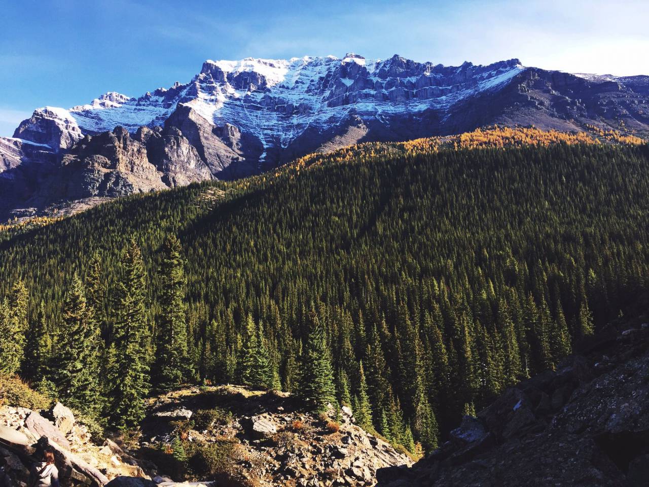 mountain, highland, cloud, blue, sky, summit, ridge, landscape, nature, valley, cliff, green, trees, plant, forest, travel
, 