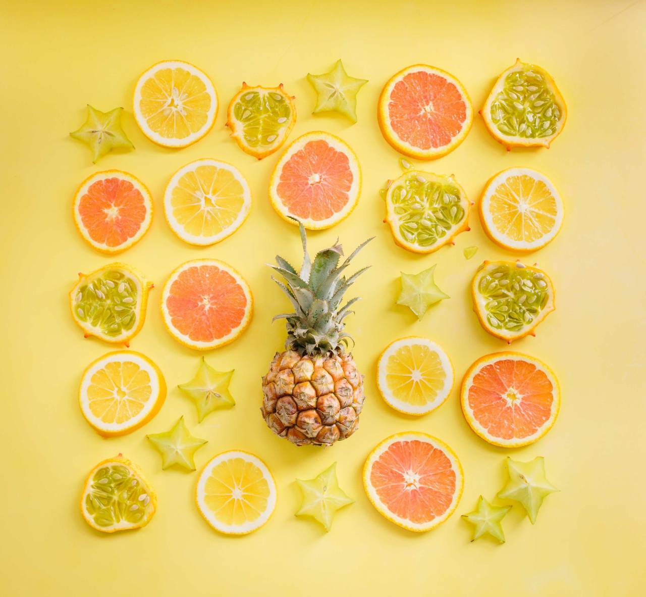 orange, lemon, pineapple, starfruit, fruit, yellow, drink, beverage, juice
, 