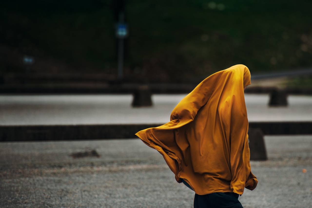 people, alone, walking, street, road, blur, outdoor
, 