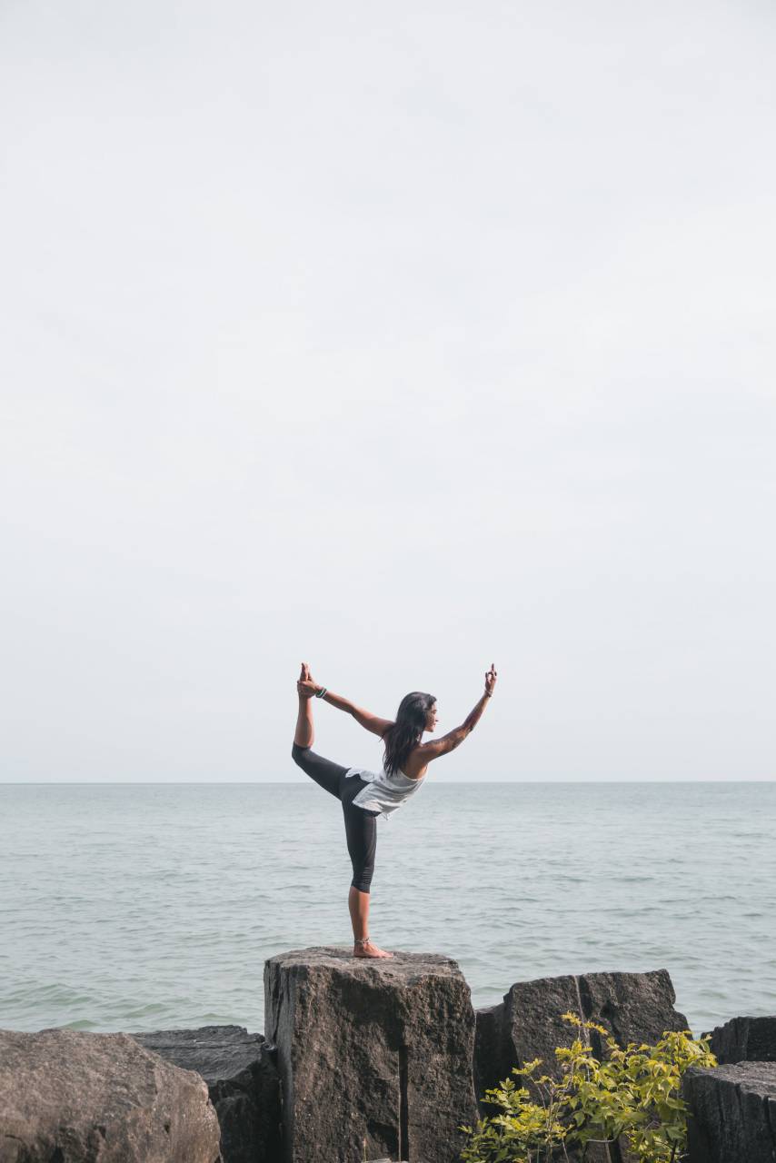 yoga, stretch, ocean, water, seaside, sky, rocks, nature, outdoors, exercise, woman, girl, female, lady, healthy, fit, pose, balance, concentration, energy, fitness, harmony, lifestyle, person, sea, zen
, 