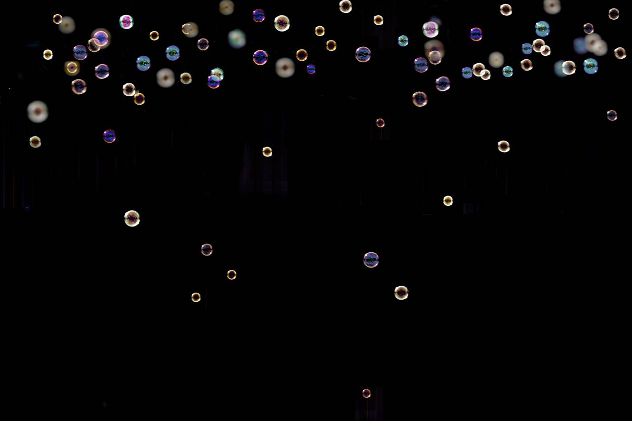 Burbujas, fondo negro, burbuja, agua, líquido, transparente, fondo, negro, limpio, mojado, reflexión, resumen, frescura, textura, jabón, primer plano, realista,