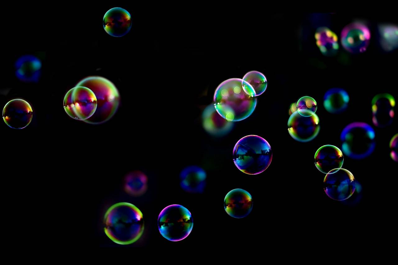 Burbujas, fondo negro, burbuja, agua, líquido, transparente, fondo, negro, limpio, mojado, reflexión, resumen, frescura, textura, jabón, primer plano, realista,