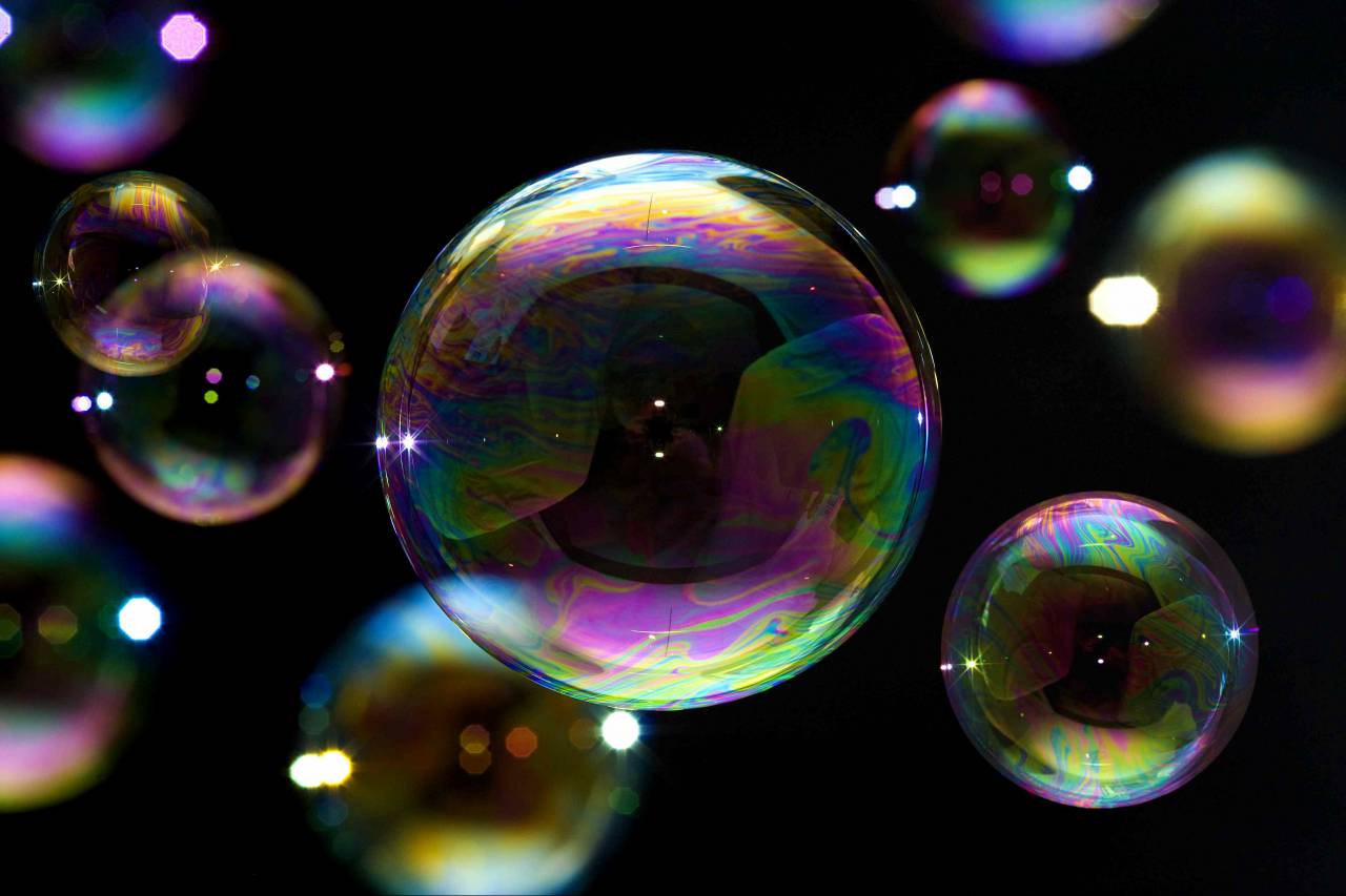 Burbujas, fondo negro, burbuja, agua, líquido, transparente, fondo, negro, limpio, mojado, reflexión, resumen, frescura, textura, jabón, primer plano, realista,