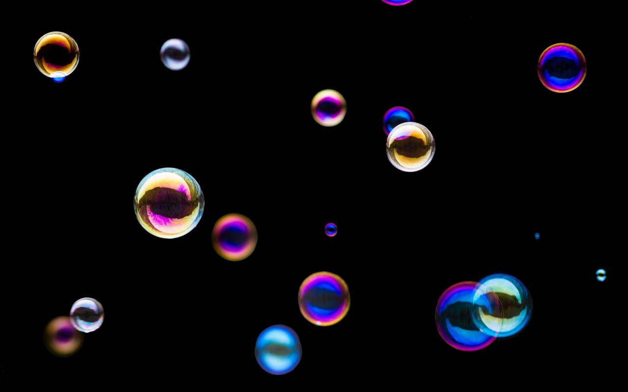 Burbujas, fondo negro, burbuja, agua, líquido, transparente, fondo, negro, limpio, mojado, reflexión, resumen, frescura, textura, jabón, primer plano, realista,