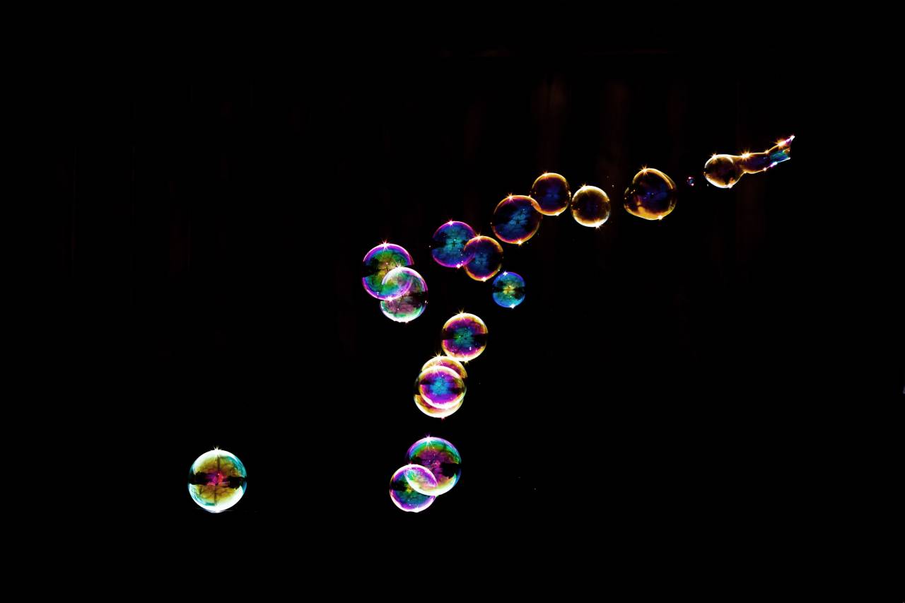 Burbujas, fondo negro, burbuja, agua, líquido, transparente, fondo, negro, limpio, mojado, reflexión, resumen, frescura, textura, jabón, primer plano, realista,
