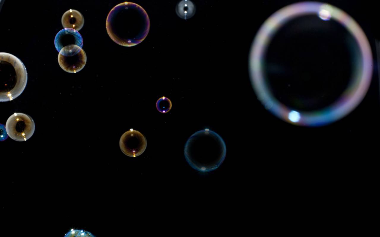 Burbujas, fondo negro, burbuja, agua, líquido, transparente, fondo, negro, limpio, mojado, reflexión, resumen, frescura, textura, jabón, primer plano, realista,
