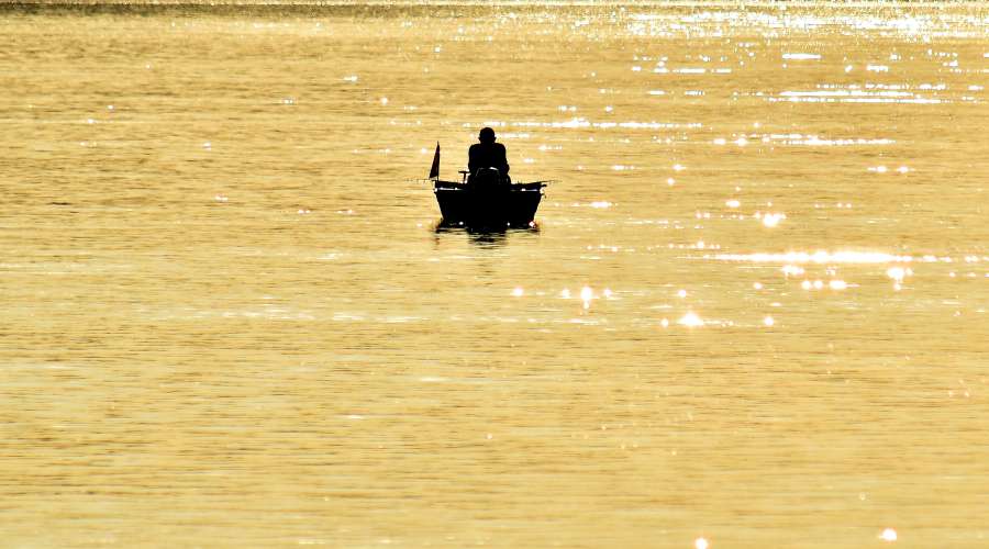 distance, fisherman, fishing boat, golden 