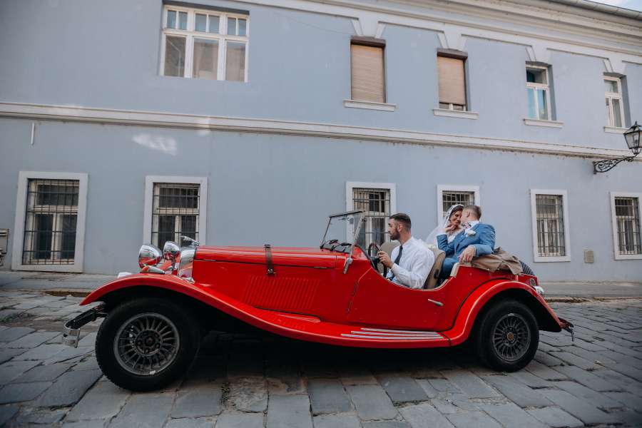 oldtimer, car, sedan, fancy, bride, groom 
