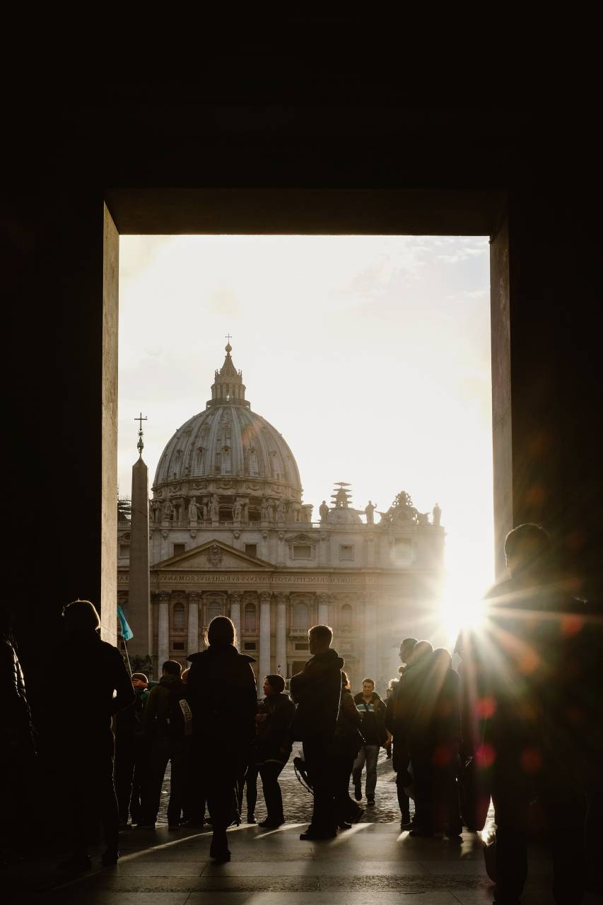 Italia, Roma, arquitectura, edificio, Europa, romano, italiano, punto de referencia, viajar, Roma, famoso, antiguo, antiguo, historia, turismo, paisaje urbano, ciudad, monumento, europeo, histórico, histórico, vista, al aire libre, urbano, cultura, Iglesia, capital, exterior, turismo, Roma, Italia, hermosa, Vaticano, puesta de sol, noche, religión, católica,