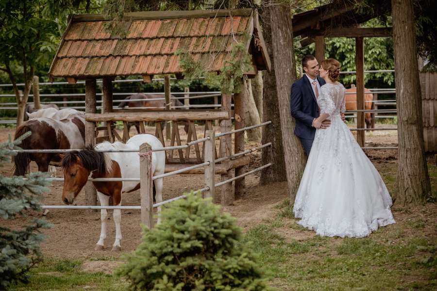 bride, ?wedding? venue, groom, ?wedding?, ranch 
