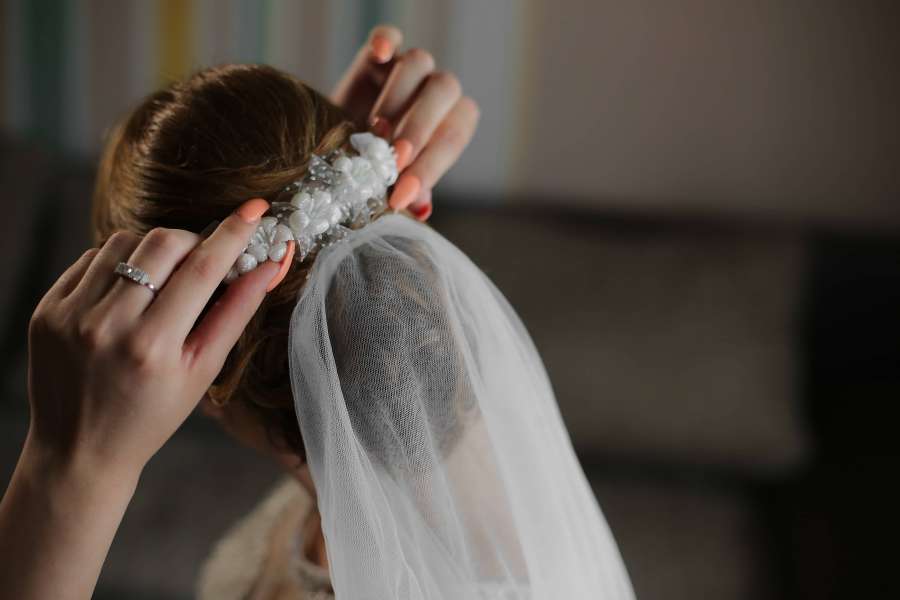 canvas, bride, veil, hair, hairstyle, woman 