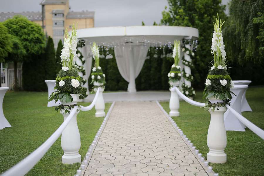 ?wedding? venue, garden, decorative, backyard 