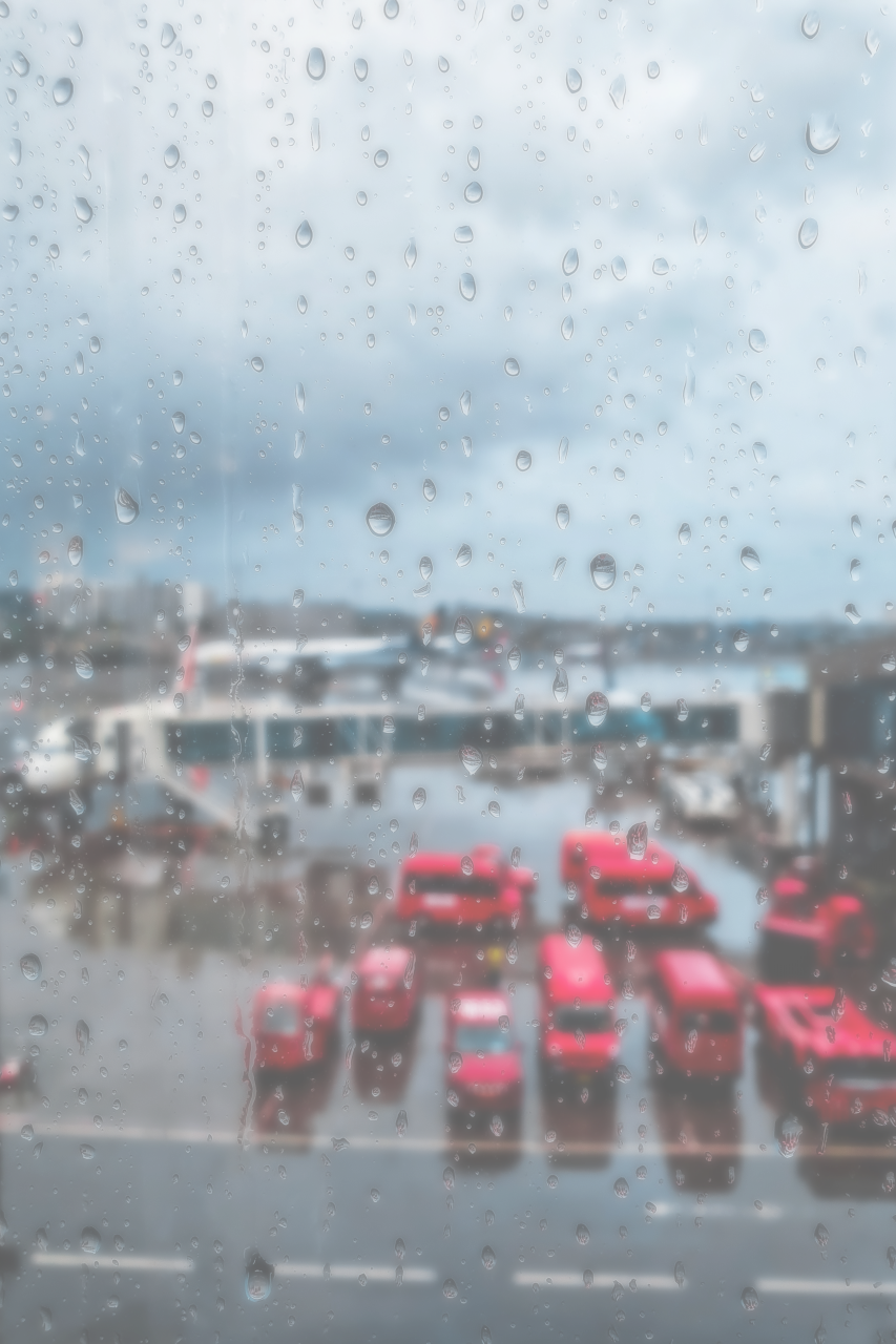 Vidrio de paisaje urbano,superposición,png,coche,tráfico,lluvia,soltar,gota de lluvia,transporte,mojado,fondos,azul,modo de transporte,velocidad,resumen,conducción,primer plano,agua,vehículo terrestre,ventana,movimiento borroso,reflejo ,desenfocado,al aire libre