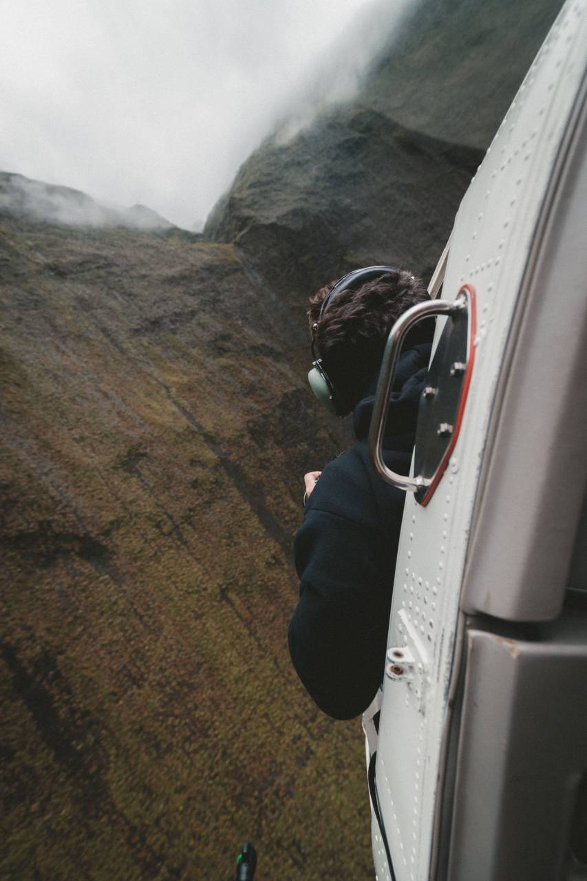 helicopter, aircraft, flight, travel, trip, clouds, mountain, fog, people, man
, 