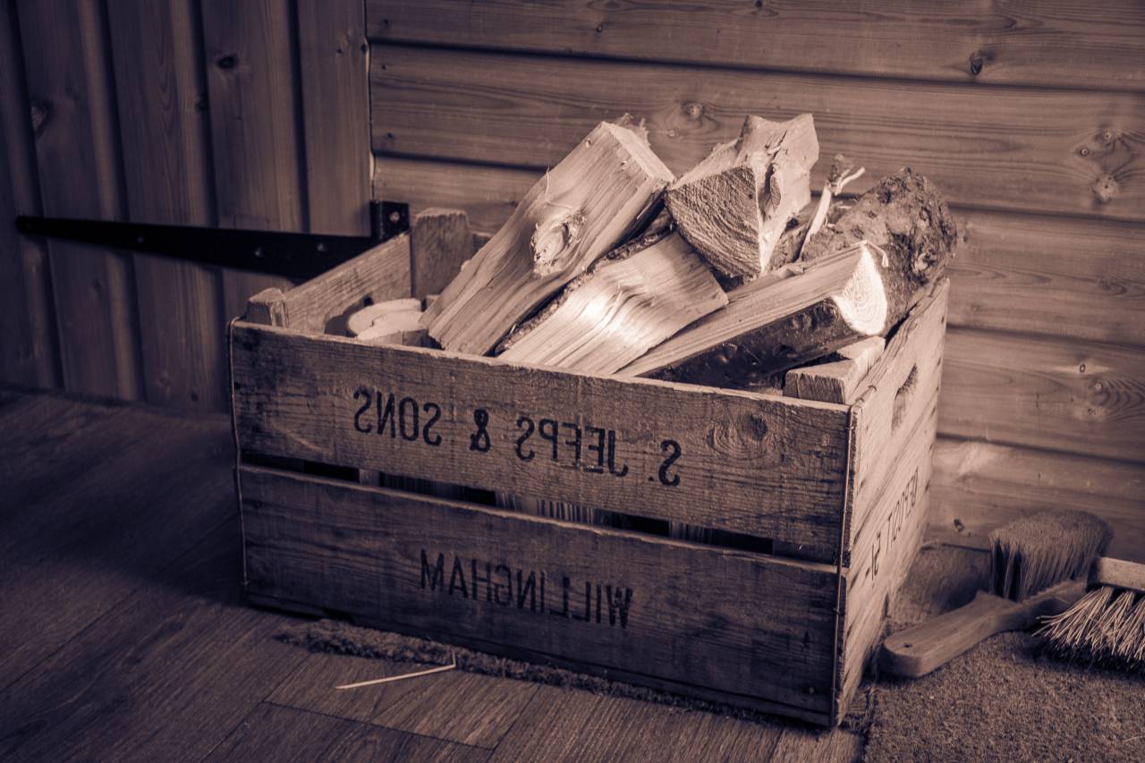 Rústico, cajón, madera, llevar, transporte, leña, iniciar sesión, picado, cobertizo, cabina, puerta,