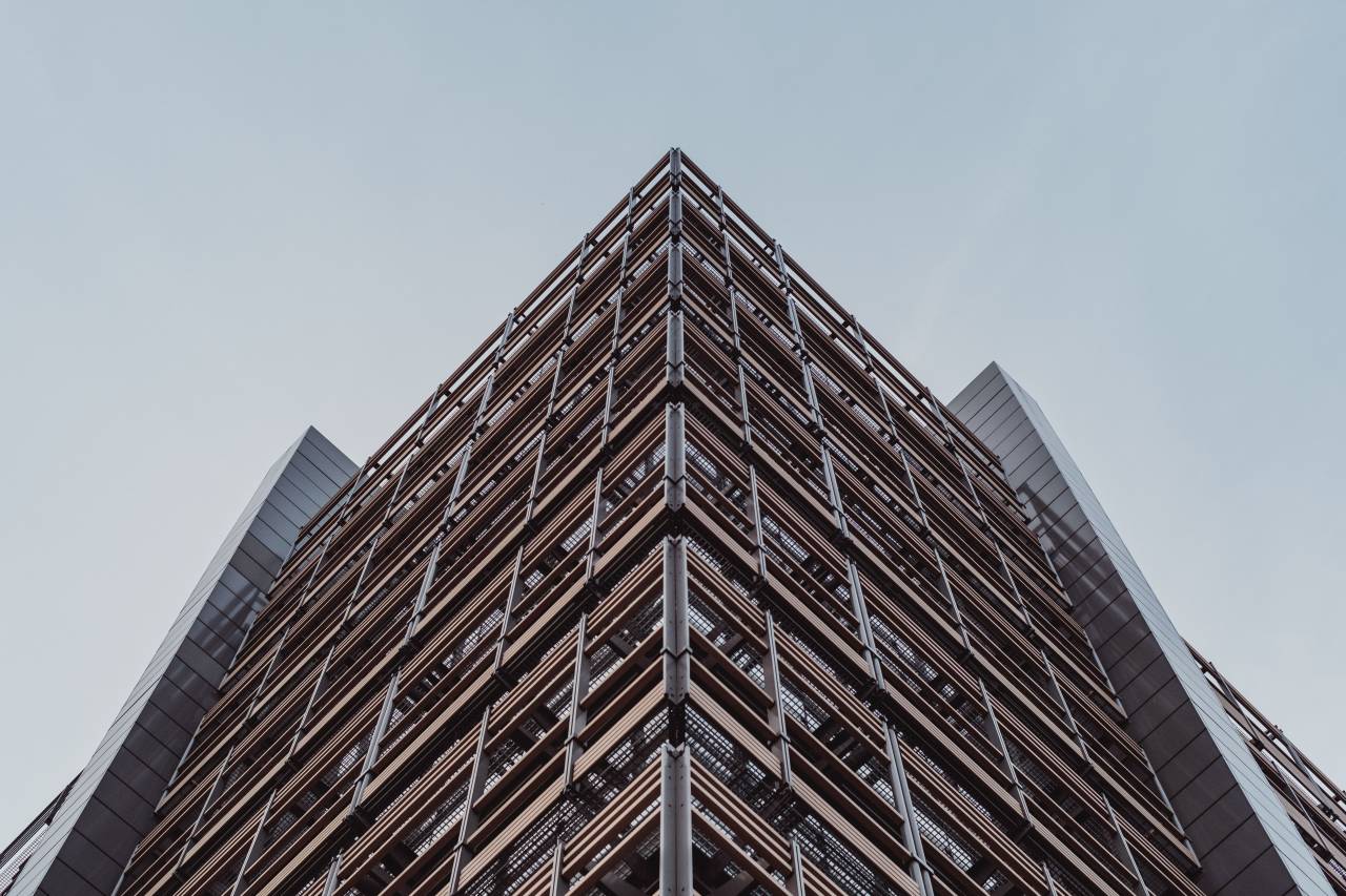 Arquitectura, edificio, infraestructura, estructura, establecimiento, apartamento, ventanas, condominio, hotel, esquina, simetría,