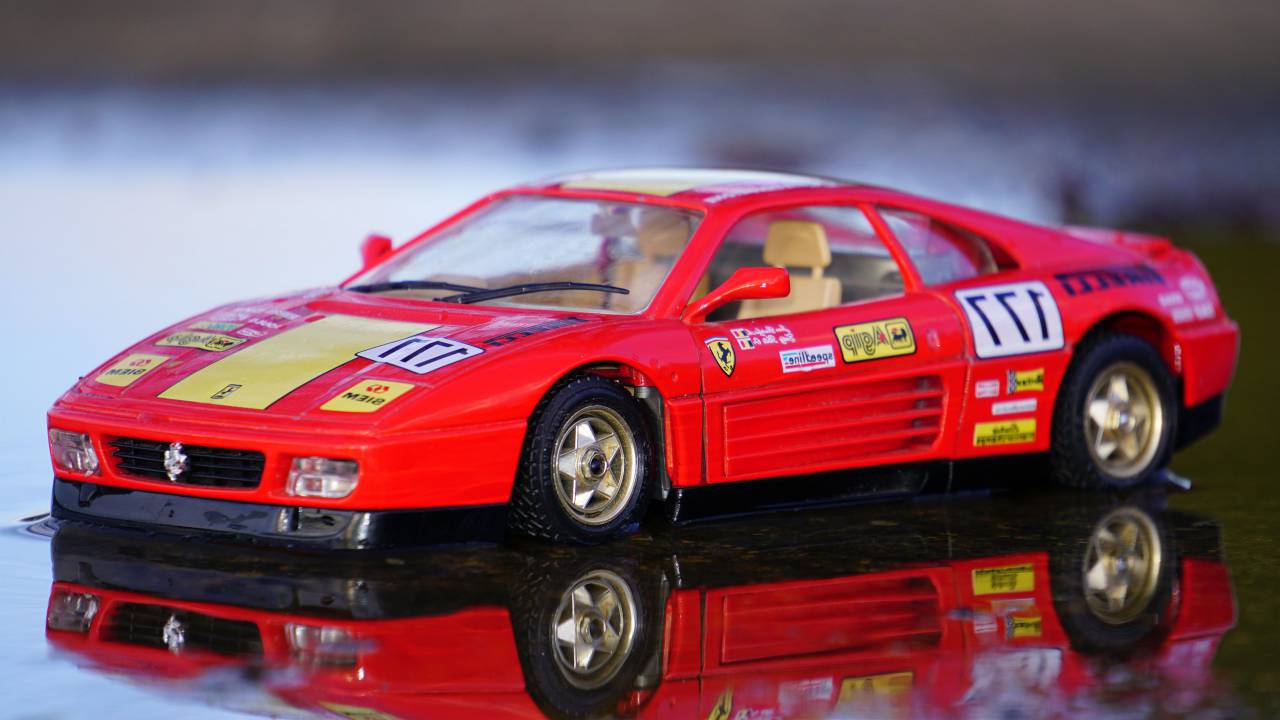 crafts, hobby, miniature, cars, still, items, things, toys, model, scale, table, reflection, ferrari, red, race, bokeh
, 