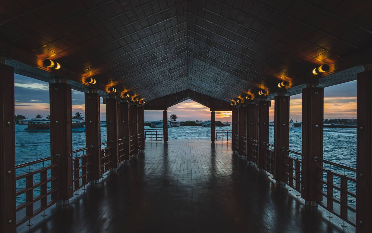 sea, ocean, water, nature, cottage, hallway, structure, building, dark
, 