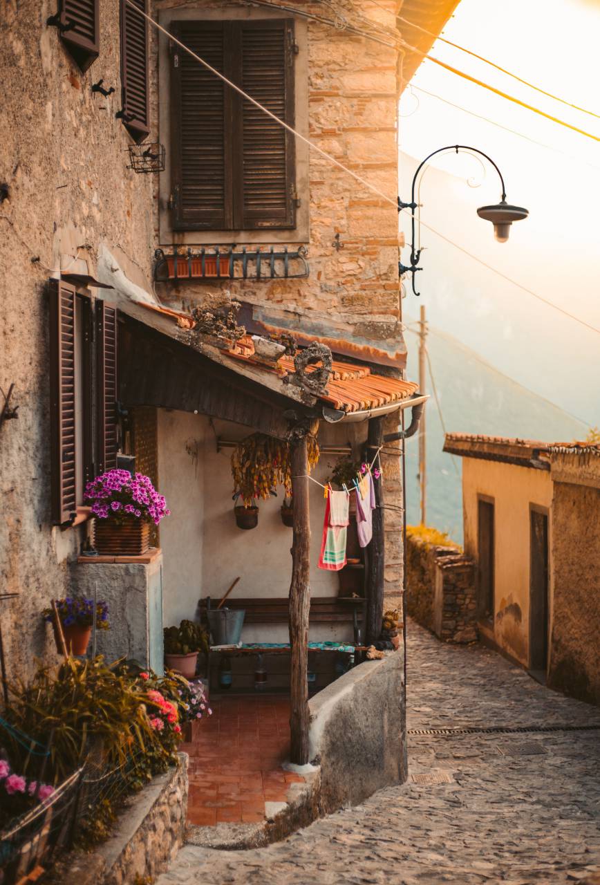 italian;street,architecture,cultures,outdoors, 