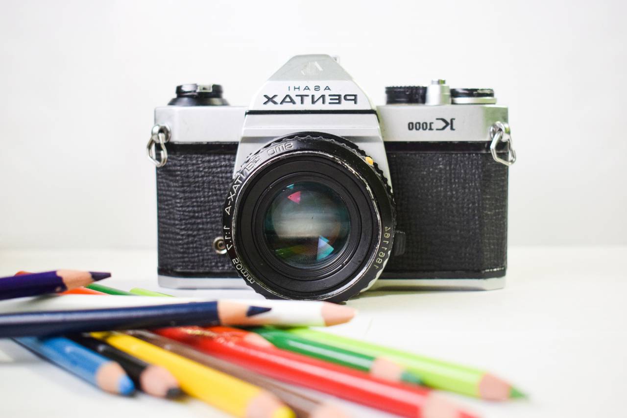 camera, lens, photography, pentax, color, pencil, art
, 