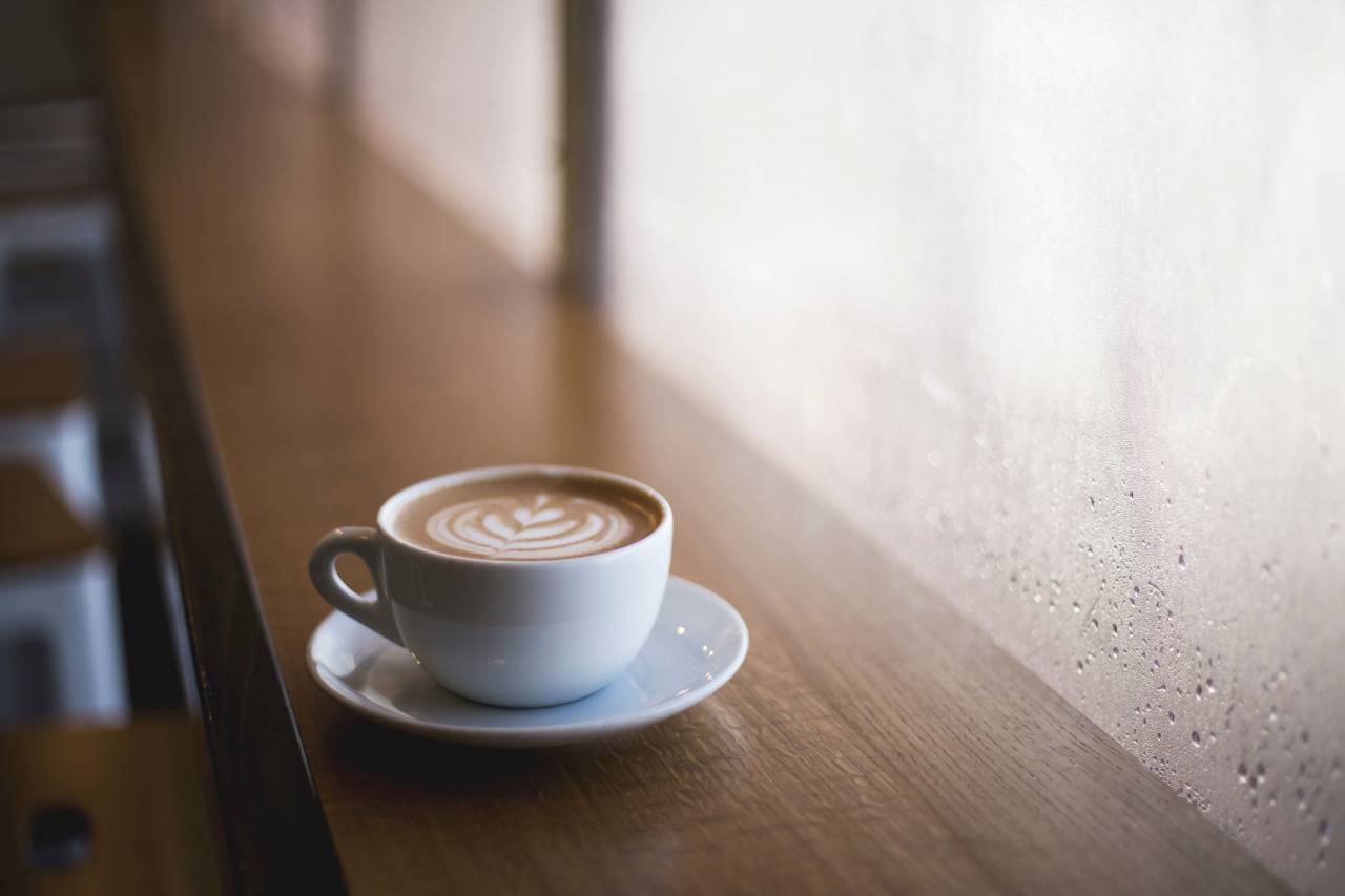 coffee, bean, seed, cafe, wood, cup, mug, white, plate, art, design, restaurant, shop, chill, relax, rain, moist, table, wood
, 