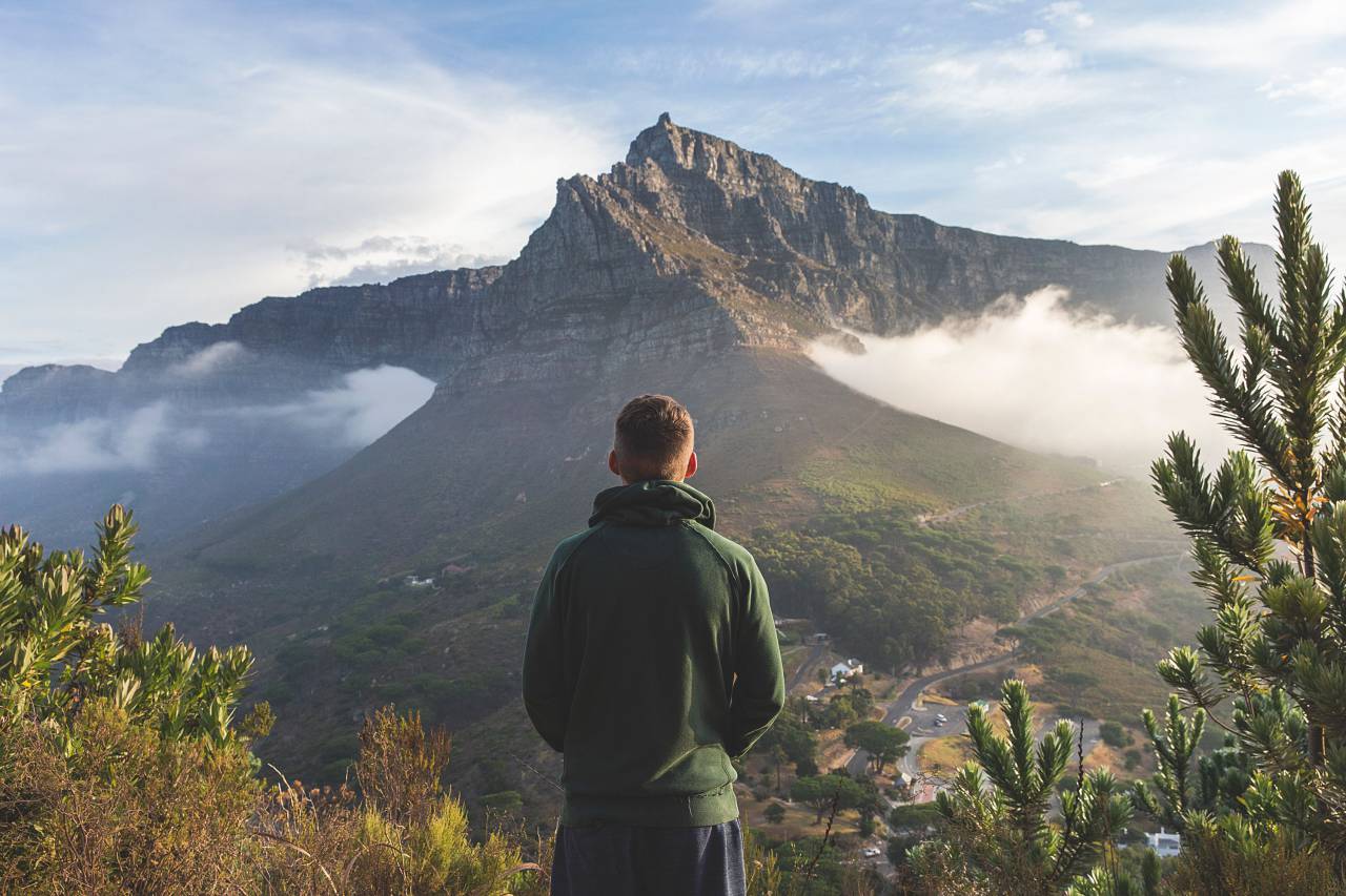 mountain, highland, cloud, sky, summit, ridge, landscape, nature, valley, hill, view, travel, trees, fog, people, man, guy, alone
, 