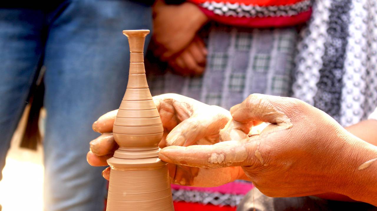 La gente, mano, cerámica, interior, exterior, muebles, accesorios, decoración,