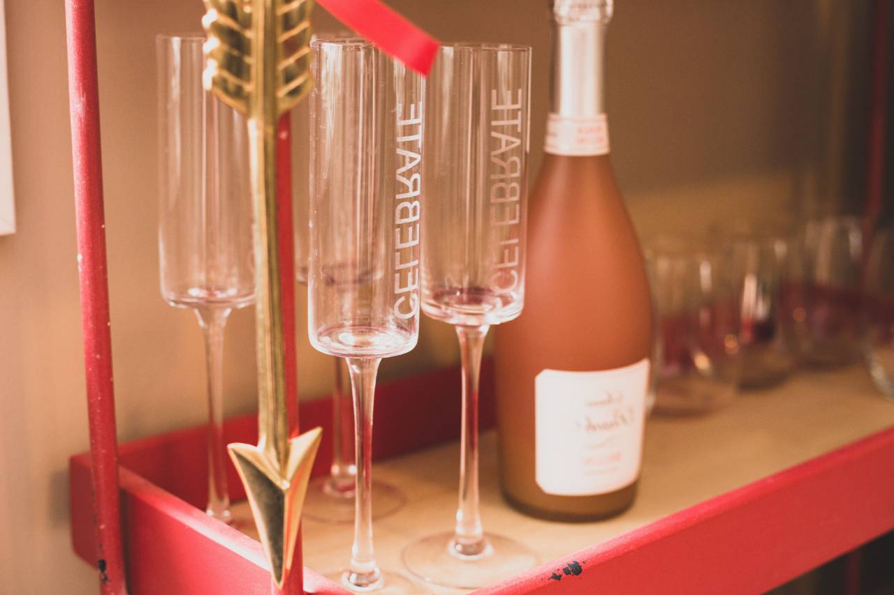 champagne, bottle, glass, wine, alcohol, beverage, celebration, drink, bubbly, toast, prosecco, pink, party
, 