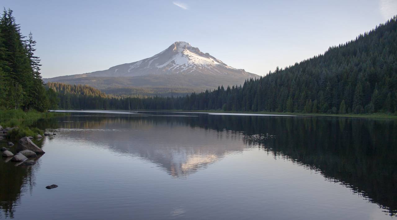 Lago, montañas, escénico, naturaleza, paisaje, árboles, bosque, reflexión, agua, cielo, pasión por los viajes,