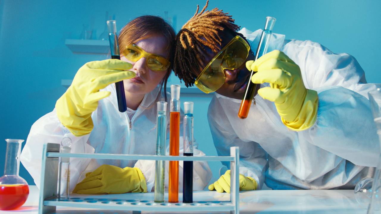 Bioquímicos, Laboratorio, Tubos de ensayo, Ciencia, Investigación, Experimento, Química, Análisis, Laboratorio, Equipo, Cristalería, Científico, Pruebas, Profesionales, Innovación, 