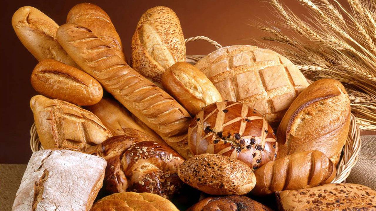 bread;bakery,bread,food,wheat,loaf of bread,freshness,baguette,bun,baked,healthy eating,gourmet,flour,variation,meal,ciabatta,cereal plant,close-up, 