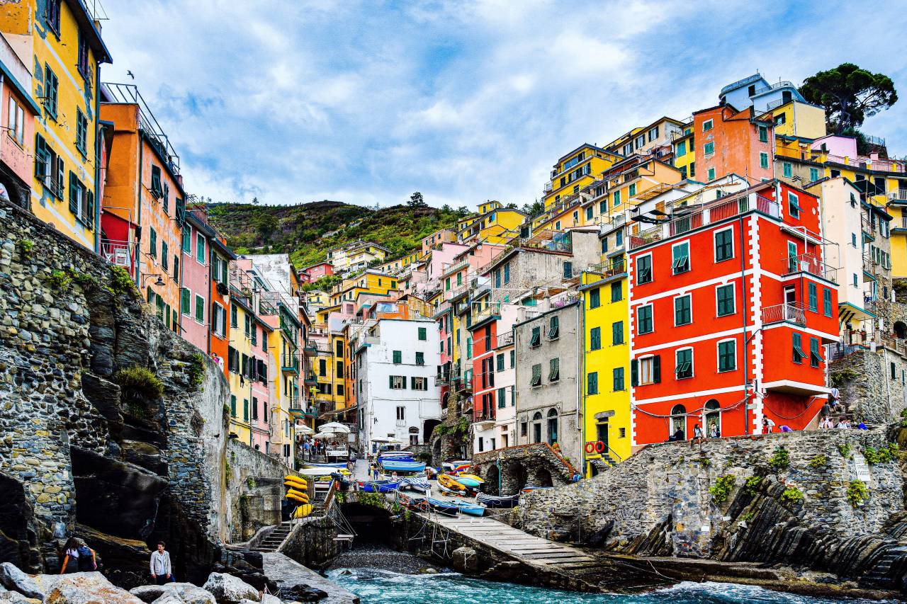 coast, riomaggiore, italy, village, landscape, mediterranean, outdoor, town, travel, liguria, manarola, summer, colorful, italian, tourism, cinque, sea, europe, terre, vacation, architecture, vernazza, harbor, cityscape, multicolored, monterosso al mare, coastline, cinque terre, 