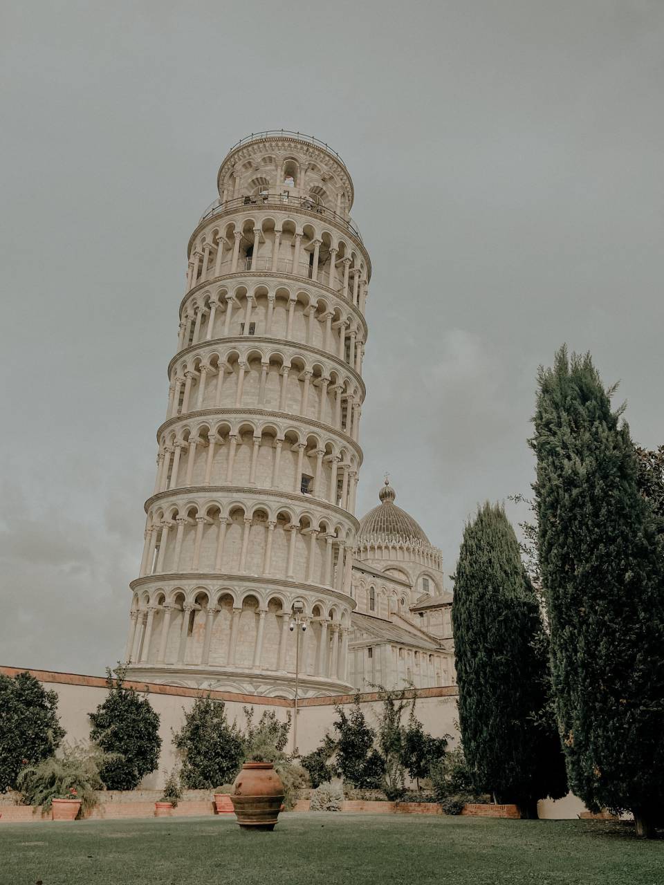 tower, leaning, travel, pisa, italy, architecture, tourism, europe, building, monument, landmark, city, italian, famous, art, medieval, historic, tuscany, sky, history, culture, marble, tourist, cathedral, design, miracle, place, leaning tower of pisa, european, 