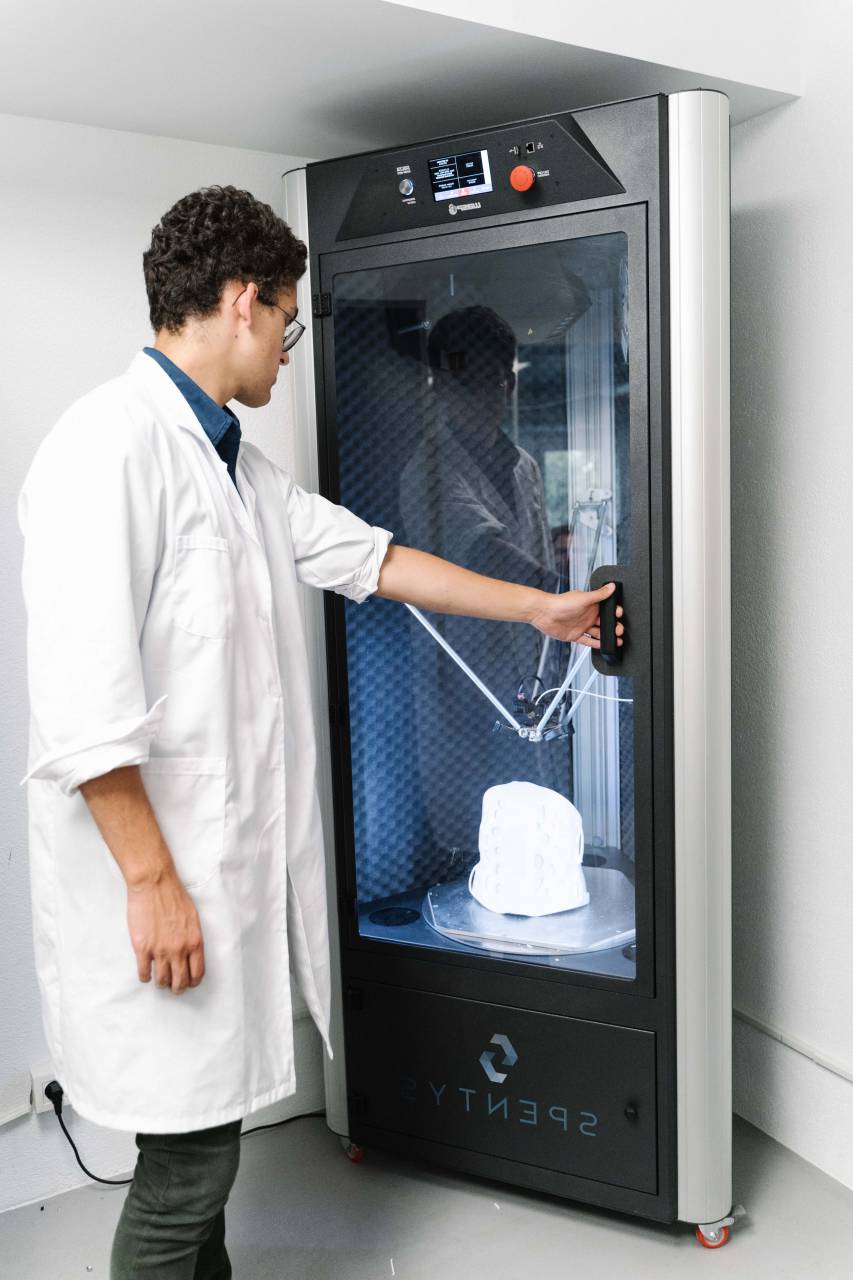 impresora, 3d, tecnología, fabricación, diseño, plástico, modelo, equipo, impresión, material, industria, ingeniería, innovación, máquina, prototipo, producción, objeto, moderno, industrial, computadora, dimensional, herramienta, tridimensional, hombre, fabricación, electrónico, dispositivo, trabajo, ciencia, concepto, electrónica, tecnología, futurista, impresión 3d, negocio, digital, abstracto, impresión, modelado, polímero, nuevo, filamento, futuro, impresora 3d, trabajando, fabricante, capa, termoplástico, creatividad, tres,