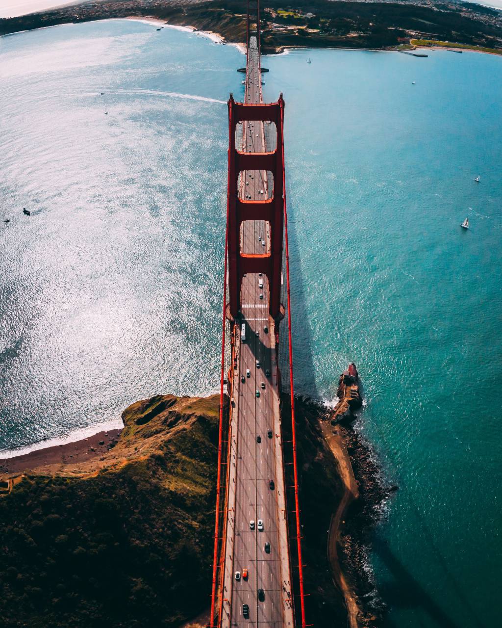 structure, usa, architecture, california, iron, bridge, gate, travel, bay, golden, francisco, san, suspension, highway, landscape, america, road, landmark, water, sea, sky, tourism, metal, ocean, united, engineering, pacific, transportation, famous, american, area, steel, red, traffic, place, aerial view, river, modern, states, nobody, tower, city, coast, urban, rope, wire, majestic, vacations, wonder, 